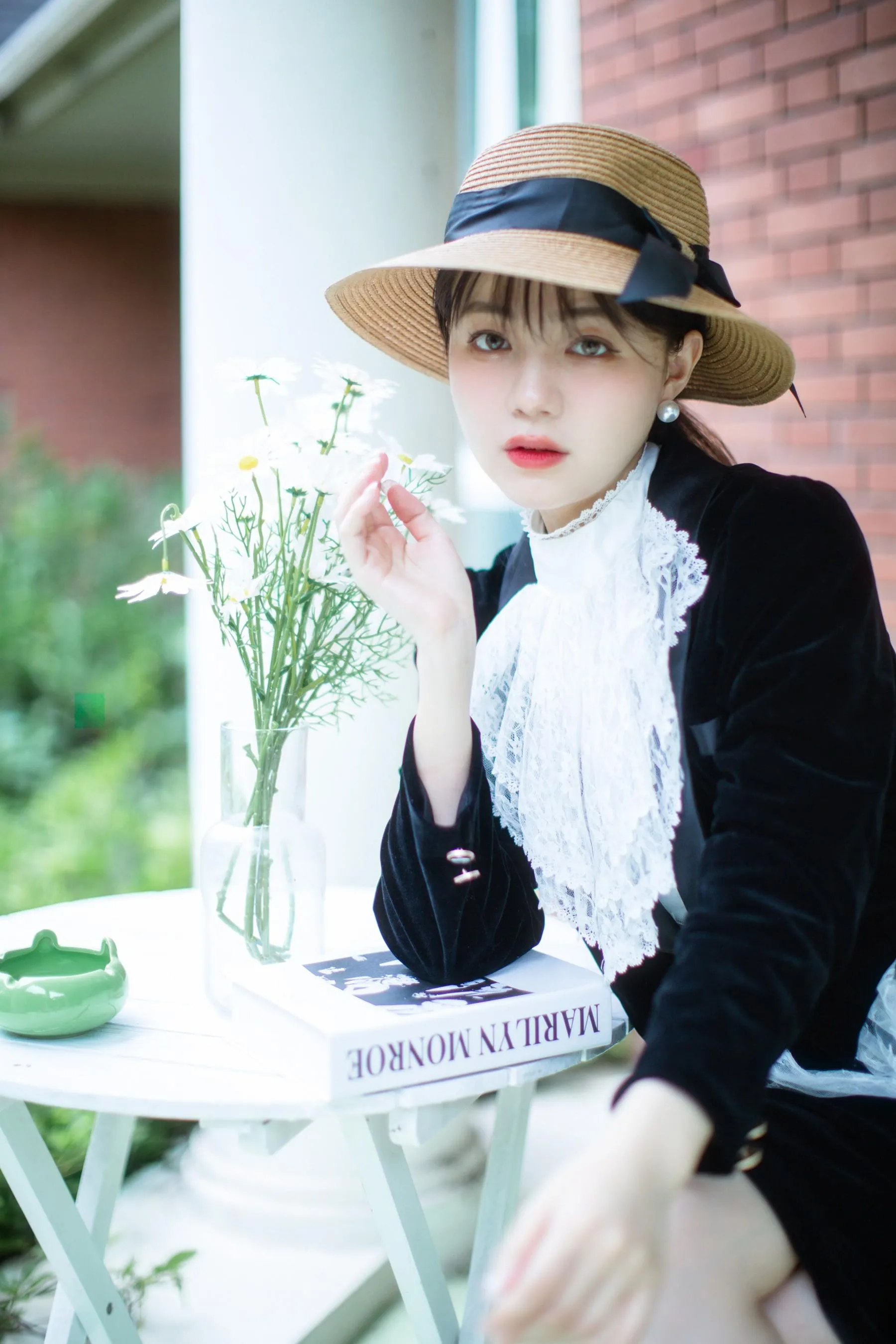 [YITUYU艺图语]2022.07.15 夏日花园 夏芸是只小考拉 [26P]插图